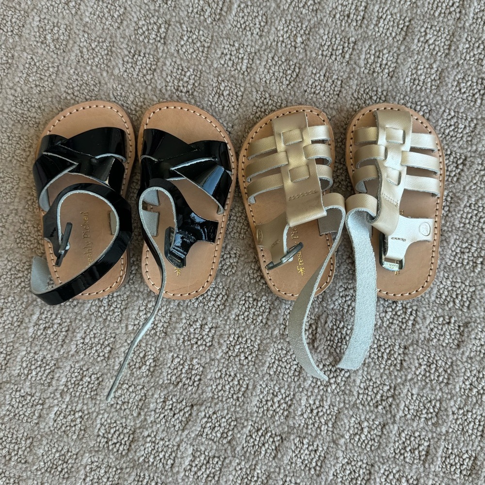 Freshly Picked Sandals bundle of 2 pairs size 3 Toddler Girl - Picture 4 of 4